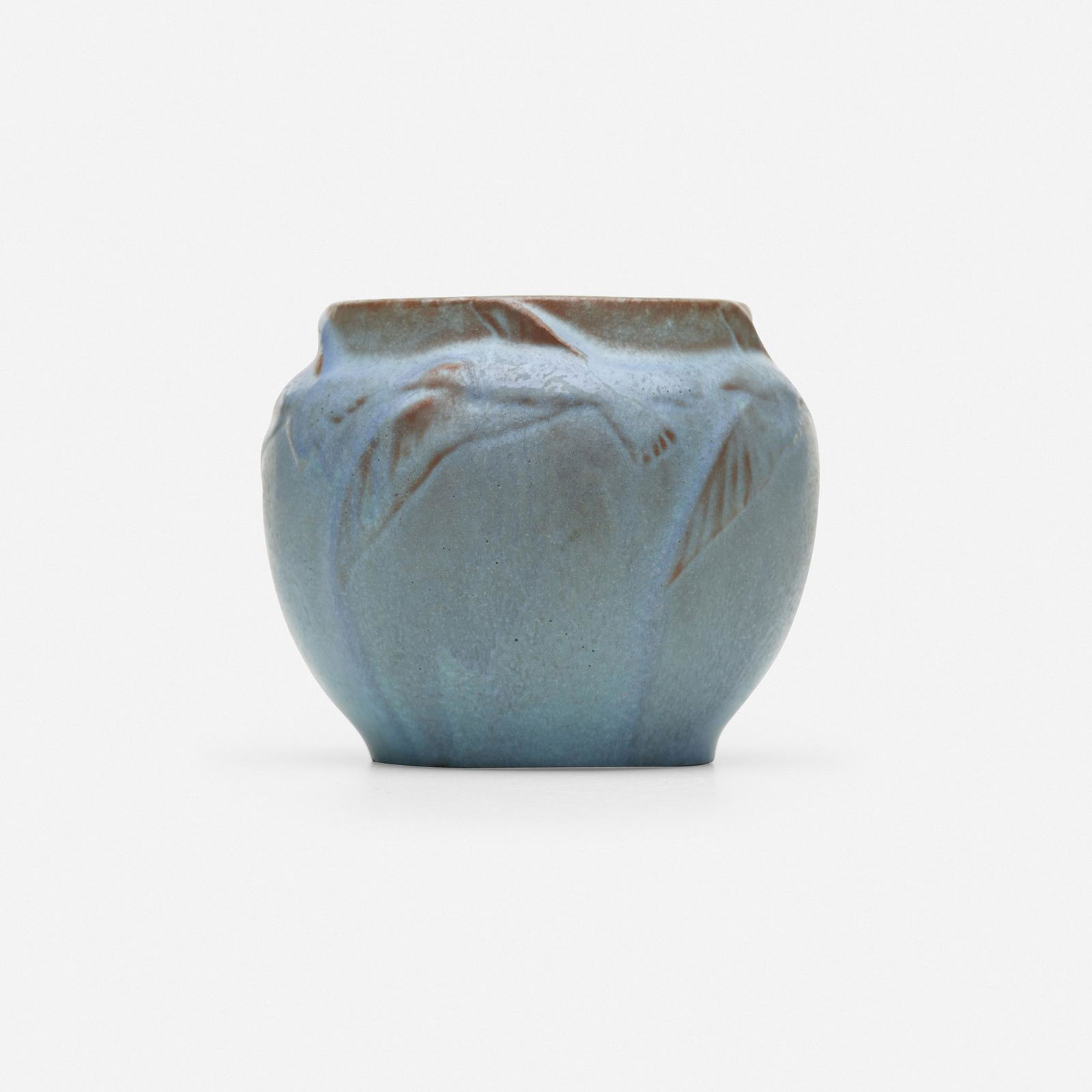 Van Briggle Pottery, Vase with seagulls (1 of 4)