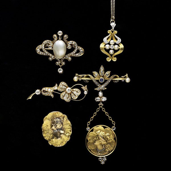 ART NOUVEAU GOLD & DIAMOND JEWELRY
