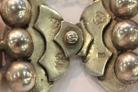 INTRICATE SILVER BRACELET BY HECTOR AGUILAR - 2