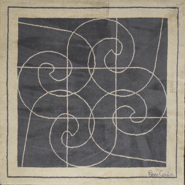PIERRE CARDIN Wool carpet: PIERRE CARDIN Wool carpet in gray and white Signed lower corner and fabric label to verso 98'' sq