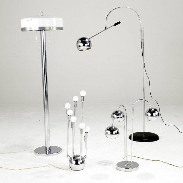 MODERN LIGHTING: MODERN LIGHTING Two floor lamps and two table lamps in chromed steel and enameled metal components. Tallest: 58'' x 29''