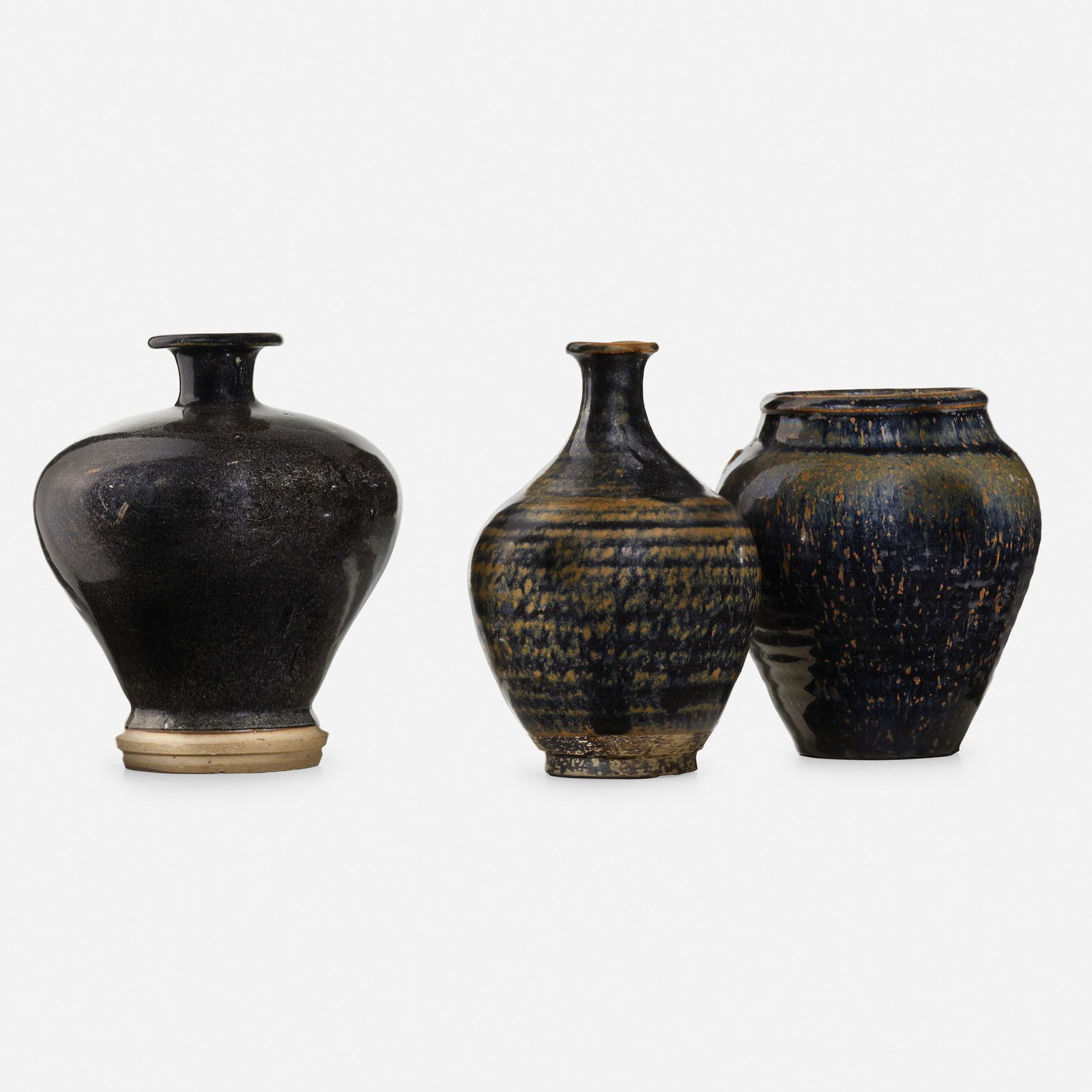 Chinese, Collection of three vases (1 of 5)
