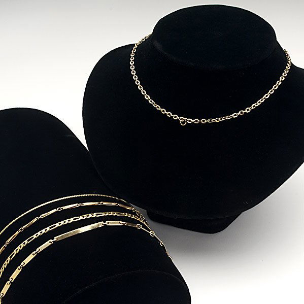 MEN'S GOLD AND GOLD FILLED BRACELETS: MEN'S GOLD AND GOLD FILLED BRACELETS; Five link bracelets: two in 14k yg, three GF; 12.1 gs. GW; Longest: 8 1/2''