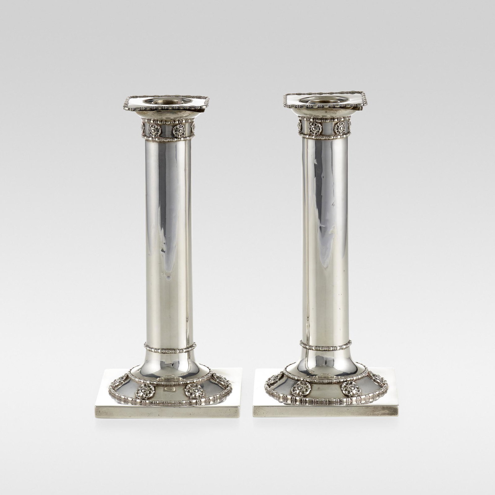 Goodnow & Jenks, Candleholders, pair (1 of 4)