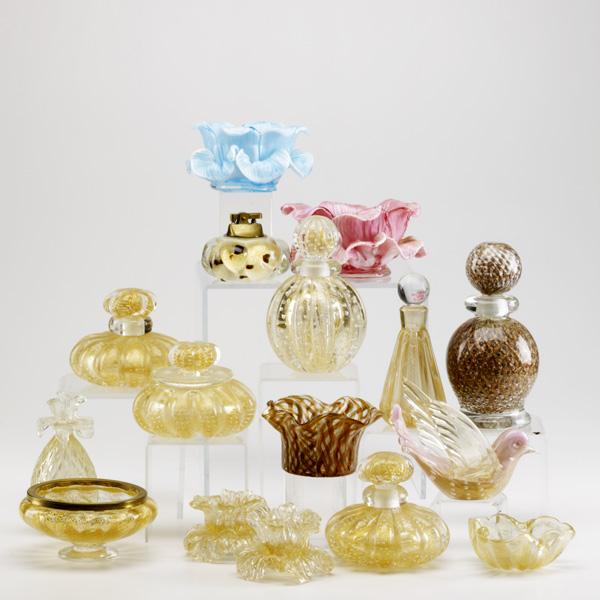 MURANO GLASS: MURANO GLASS; Sixteen pieces, most with suspended gold foil decoration; Tallest: 7 3/4''