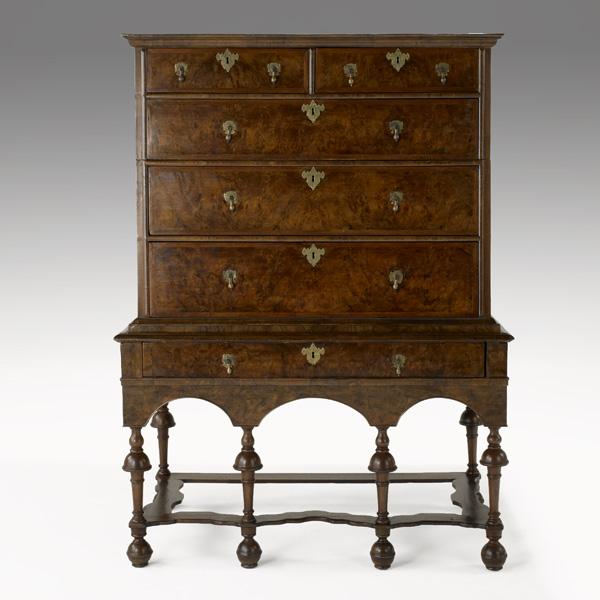 ENGLISH WILLIAM AND MARY HIGHBOY: ENGLISH WILLIAM AND MARY HIGHBOY; Three parts in mahogany with banded inlay, 18th c.; 59 1/2'' x 43 1/2'' x 24 1/2''