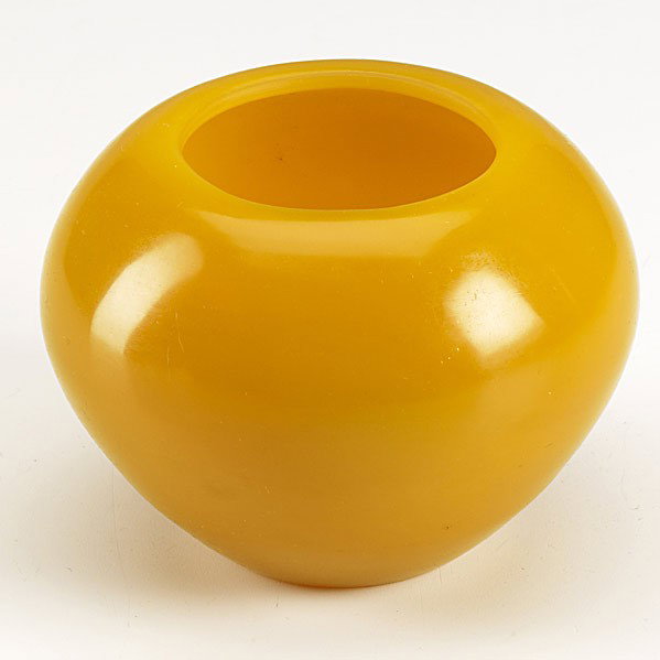 GLASS WASHER: GLASS WASHER; In thick, mustard yellow glass; Incised four character Qianlong (1736-1795) mark on base; 4''