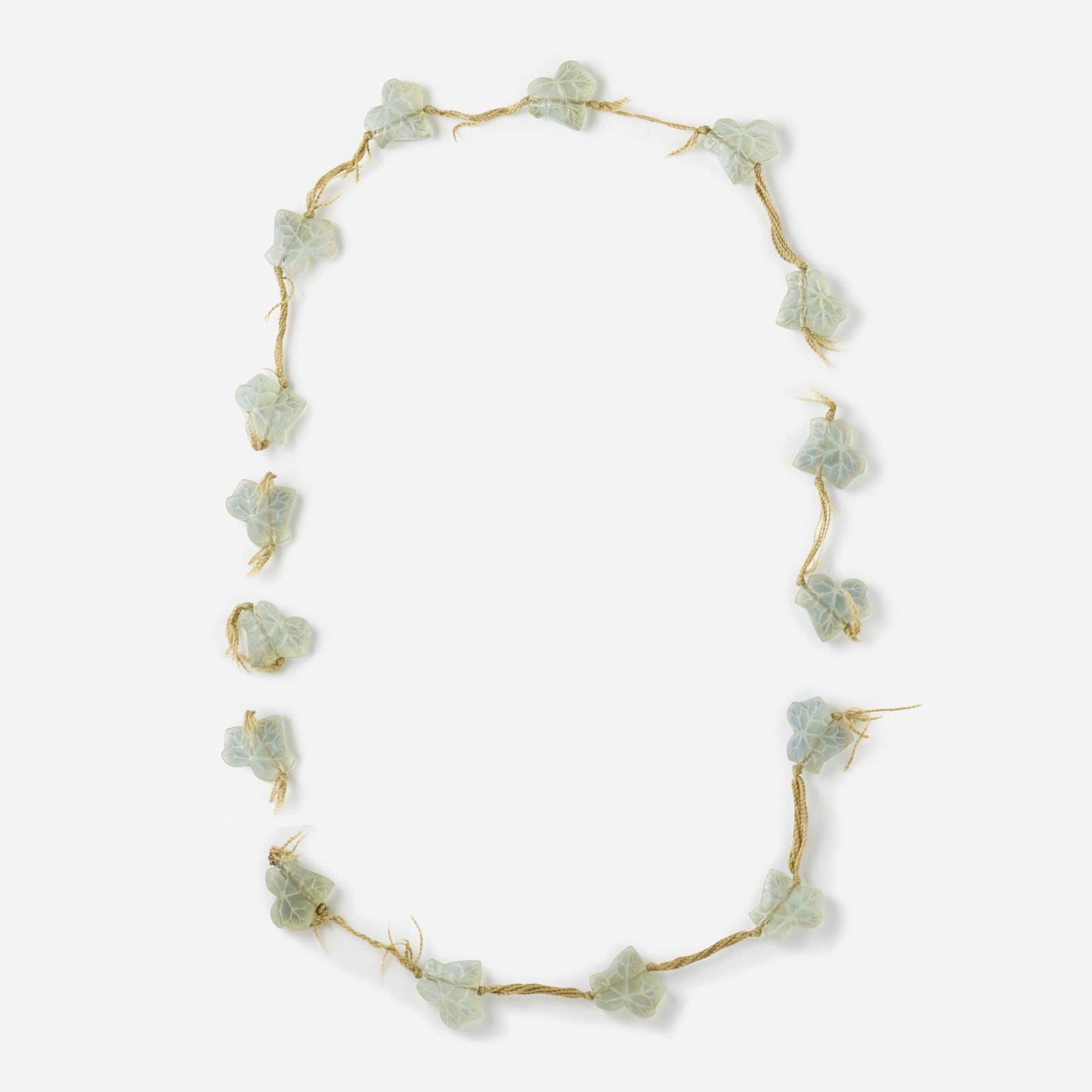 Rene Lalique Feuilles De Lierre Glass Silk Necklace 0323 On Feb 09 22 Rago Arts And Auction Center In Nj
