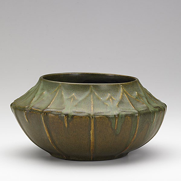 VAN BRIGGLE: VAN BRIGGLE; Low vessel with spade-shaped leaves, unusual green and brown glaze, 1916; Provenance: Van Briggle Pottery; AA 1916; 5 1/2'' x 10''