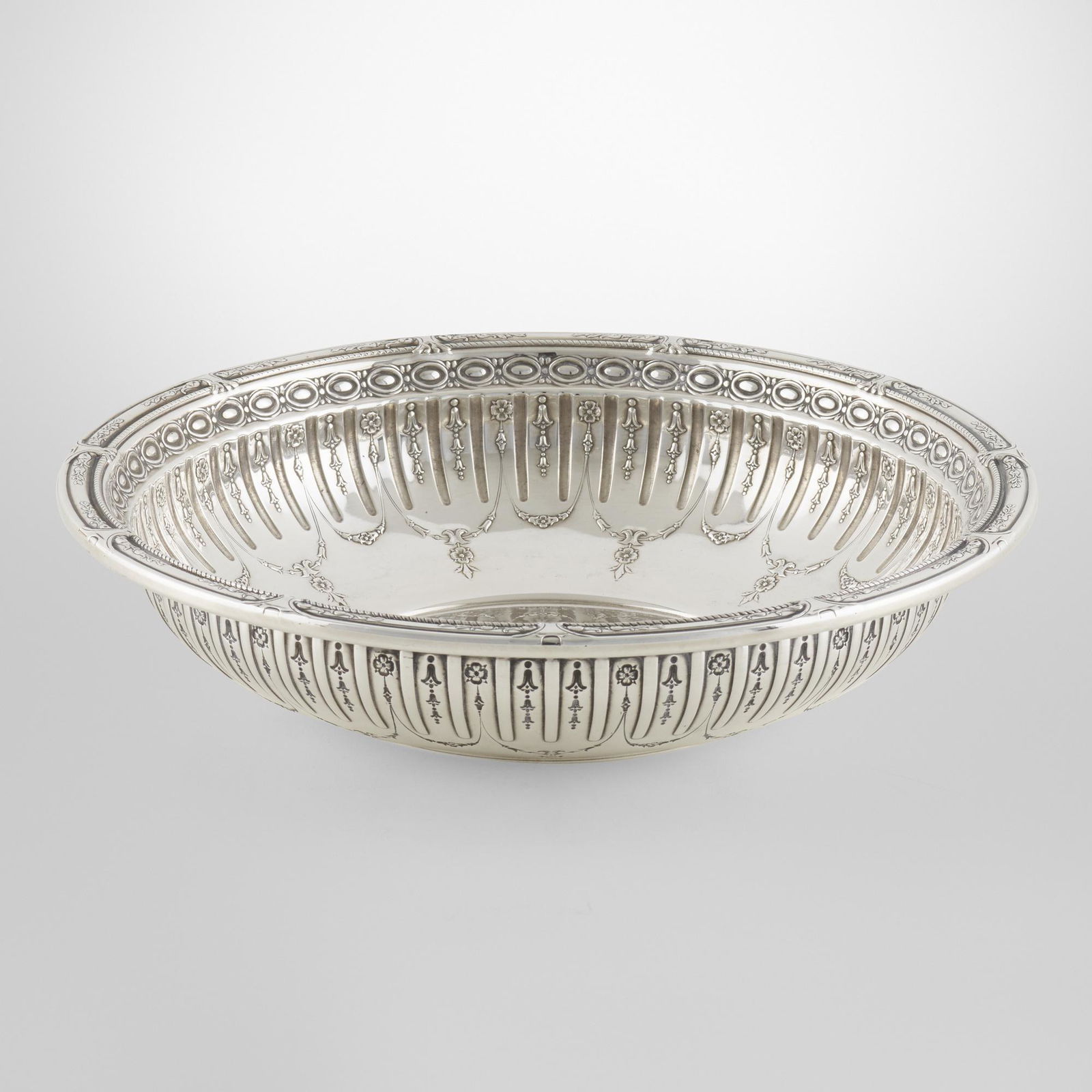 Gorham Manufacturing Company, Marie Antoinette bowl (1 of 4)