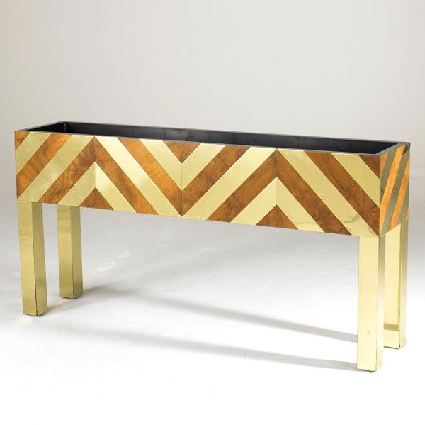 STYLE OF PAUL EVANS: STYLE OF PAUL EVANS; Burl and brass planter; Unmarked; 27 1/4'' x 54'' x 12''