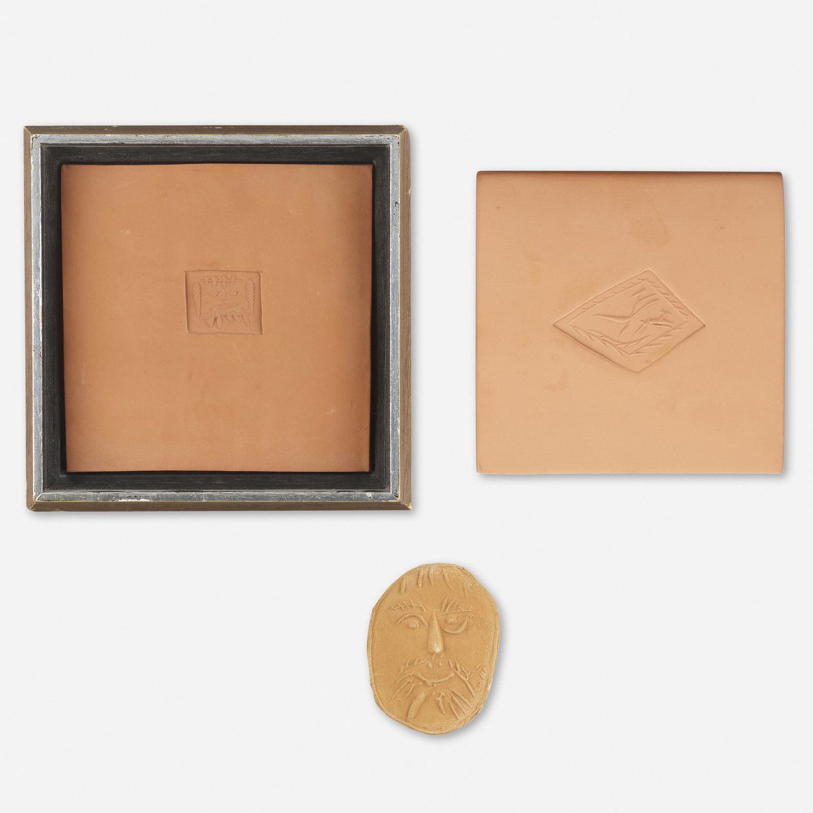 Pablo Picasso, Medallion and two tiles (1 of 2)