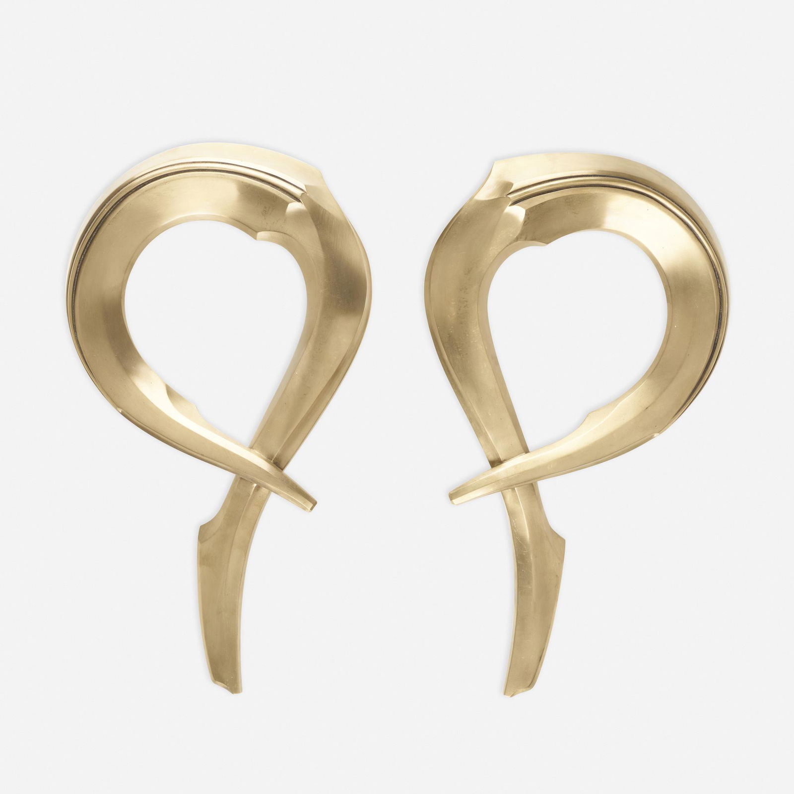 Albert Paley, Door handles for The Willard Building: Albert Paley Door handles for The Willard Building, Washington D.C., pair USA, 1985cast bronze 17 h × 9.5 w × 3 d in (43 × 24 × 8 cm) Elegant and historic, the Willard