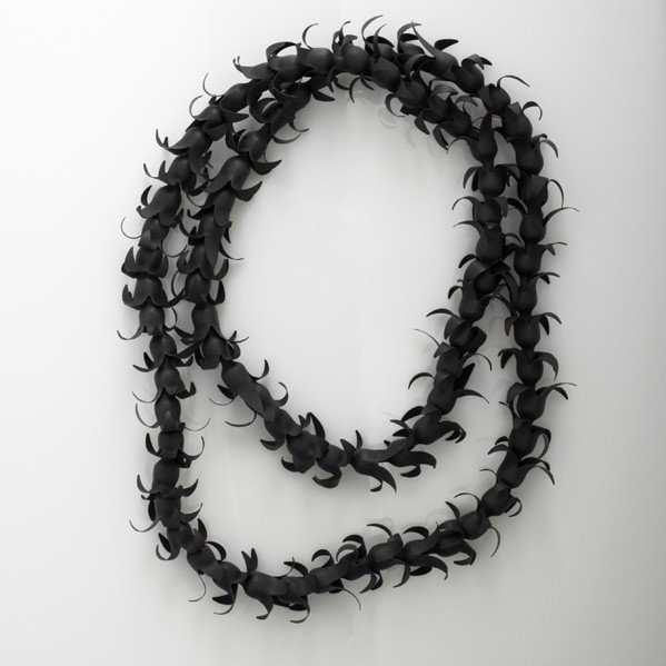 SUZANNE KLEM; Necklace, ''Wakame 2010'': SUZANNE KLEM; Necklace, "Wakame 2010," Holland, 2010; Polyolefin, onyx beads; Provenance: From the collection of Wendy Evans Joseph, New York; Unmarked; 54" x 1"