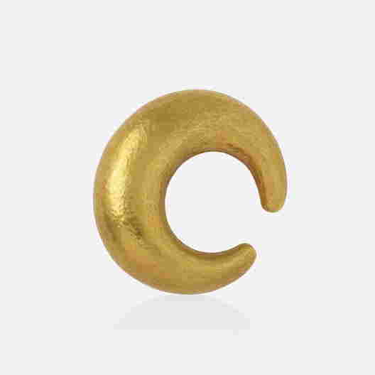 Gold Brooches & Pins