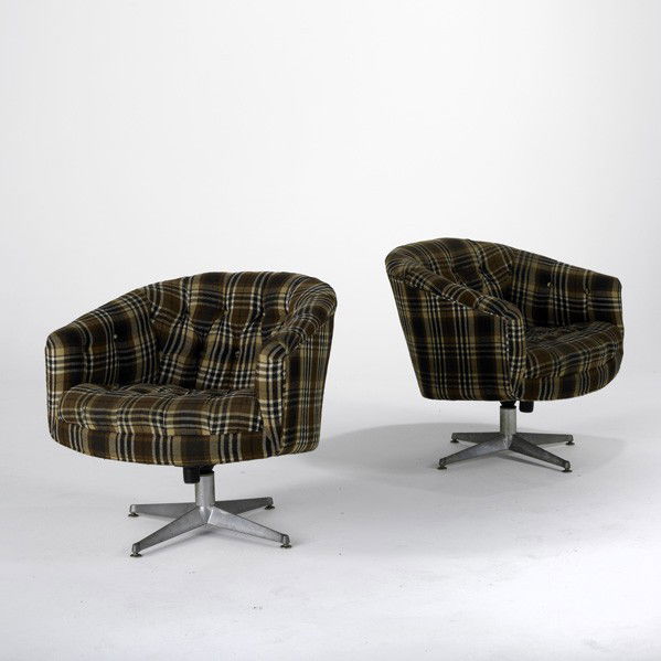 WARD BENNETT; BRICKEL: WARD BENNETT; BRICKEL; Pair of swivel club chairs, USA, 1970s; Plaid upholstery, chromed steel and polished aluminum; Unmarked; Each: 29'' x 30'' x 29''