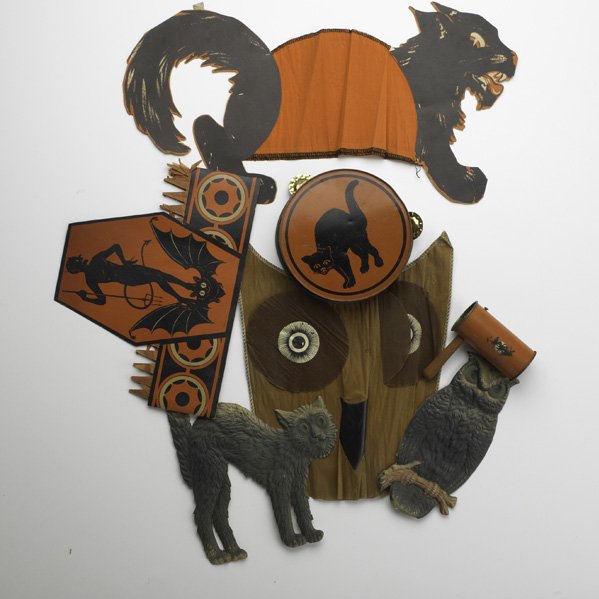 VINTAGE HALLOWEEN; Approx. twenty-six pieces, 1930: VINTAGE HALLOWEEN; Approx. twenty-six pieces, 1930s-50s: German die-cut animals, noise makers, costume hats, etc; Largest: 12'' x 13''