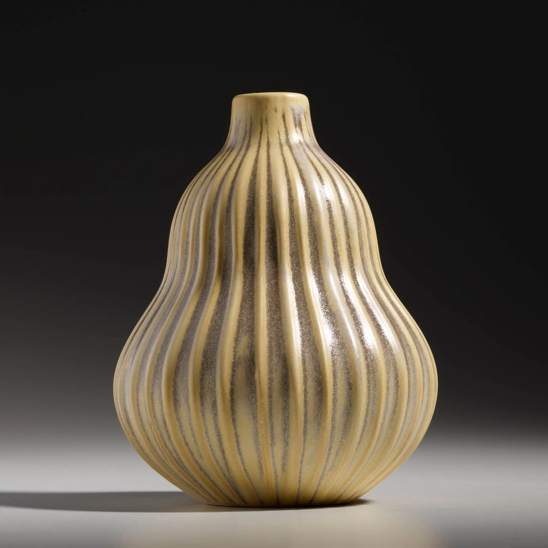 Jonathan Adler, Pot Au Porter Vase Auction