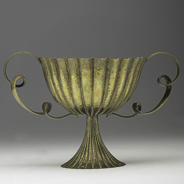 JOSEF HOFFMANN / WIENER WERKSTATTE Aufsatz vessel: JOSEF HOFFMANN WIENER WERKSTATTE Fine Aufsatz vase; Brass on hammered copper; Stamped with artist's cipher, WEINER/WERKSTATTE and MADE IN AUSTRIA; 7 1/2" x 11 1/4" x 7 1/4"