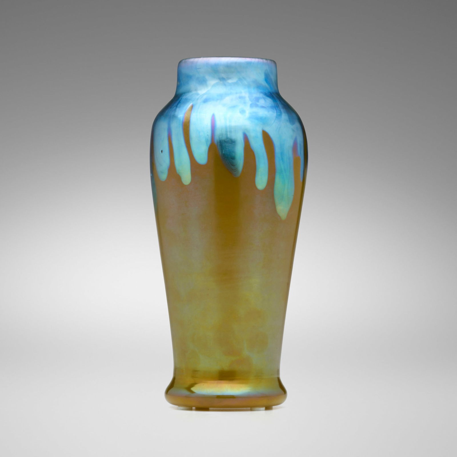 Steuben, Vase Auction