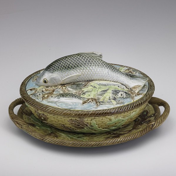 MAJOLICA SARDINE DISH: Possibly by George Jones, 19th c.; Registration date mark August 19th 1876; 5" x 9" x 7"