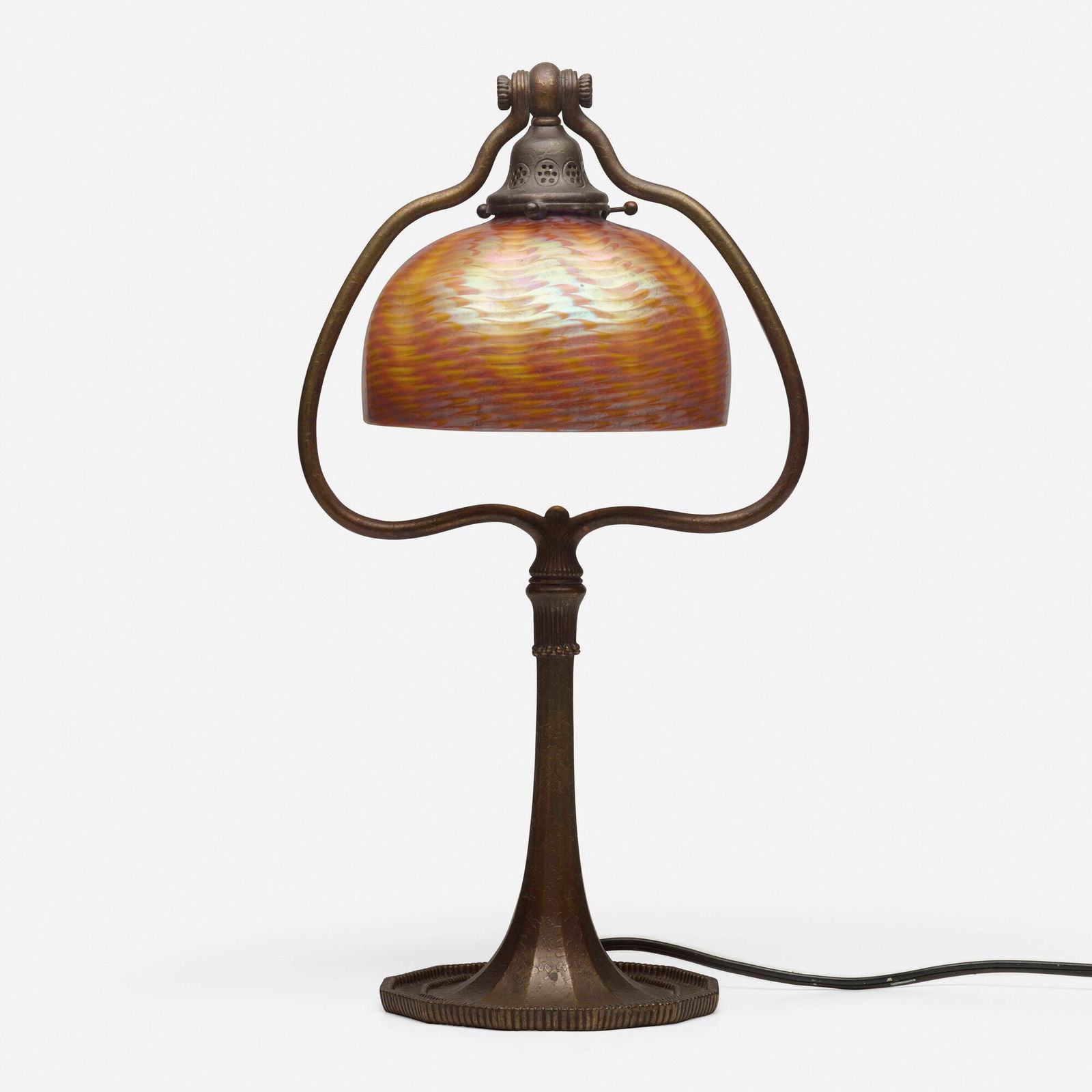 Tiffany Studios, Damascene desk lamp (1 of 5)