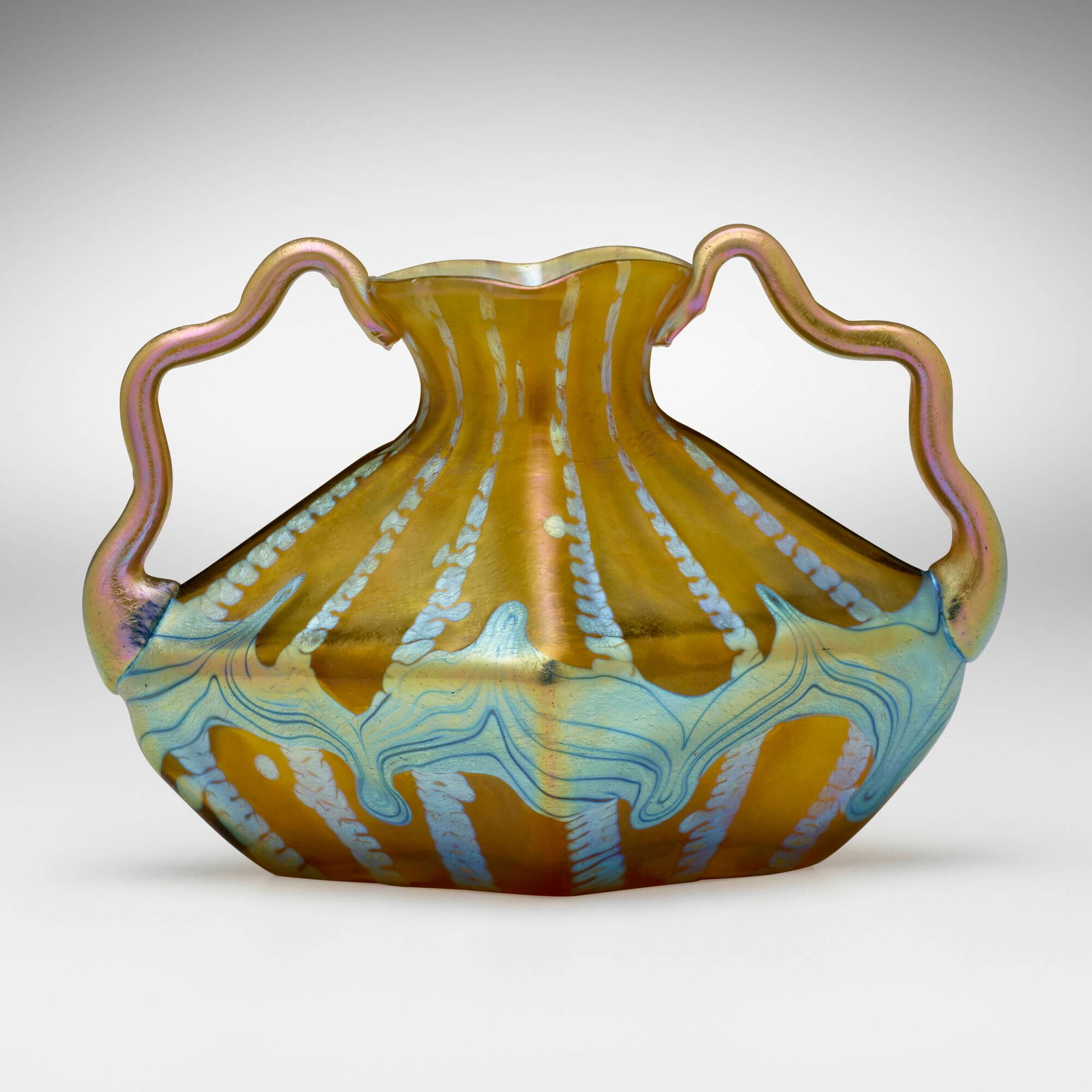 Loetz, Phanomen vase (Gre 1/158): Loetz Phanomen vase (Gre 1/158) Austria, c. 1901hand-blown glass 4.625 h x 6.625 w x 4 d in (12 x 17 x 10 cm) Vase features two applied handles. Provenance: Private Col