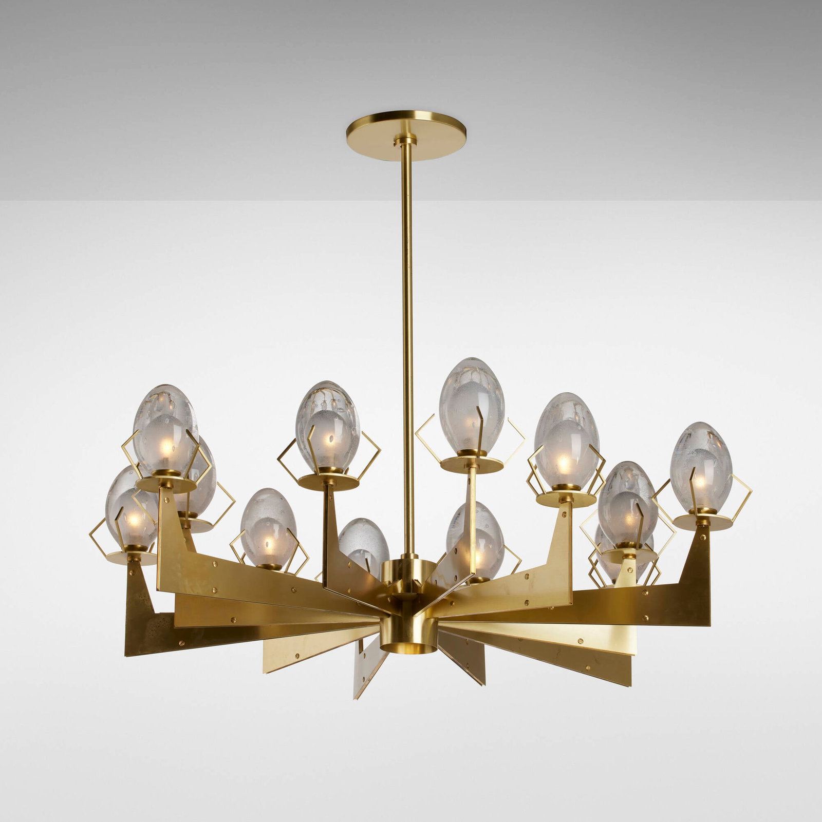 Studio Van den Akker, Isa chandelier (1 of 4)