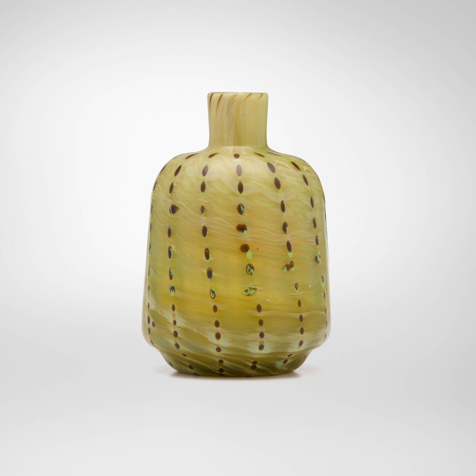 Tiffany Studios, Reactive decorated vase (1 of 5)