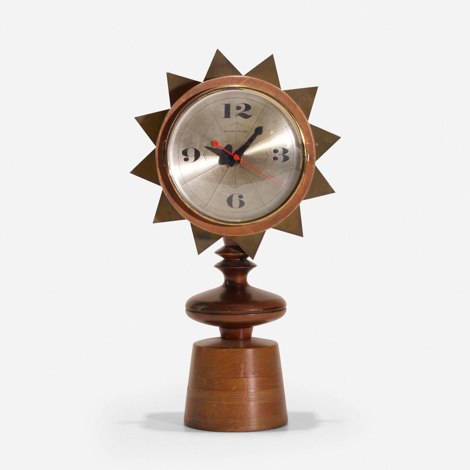 George Nelson & Associates, Chess Piece table clock, model 2251 (1 of 3)