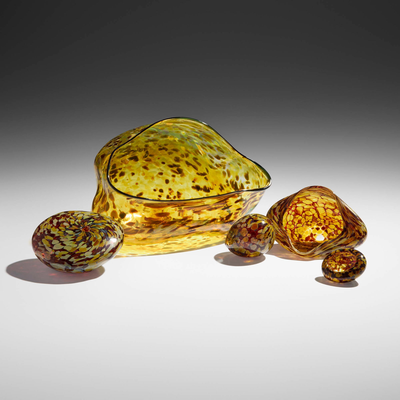 Dale Chihuly, Leopard Spotted Basket Set (1 of 6)