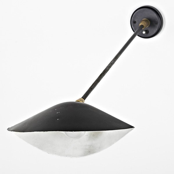 SERGE MOUILLE Wall sconce: SERGE MOUILLE ATELIERS SERGE MOUILLE Wall sconce, France, 1950s; Enameled metal, enameled aluminum, brass; Unmarked; 4 3/4" x 12 1/4" x 29 3/4"