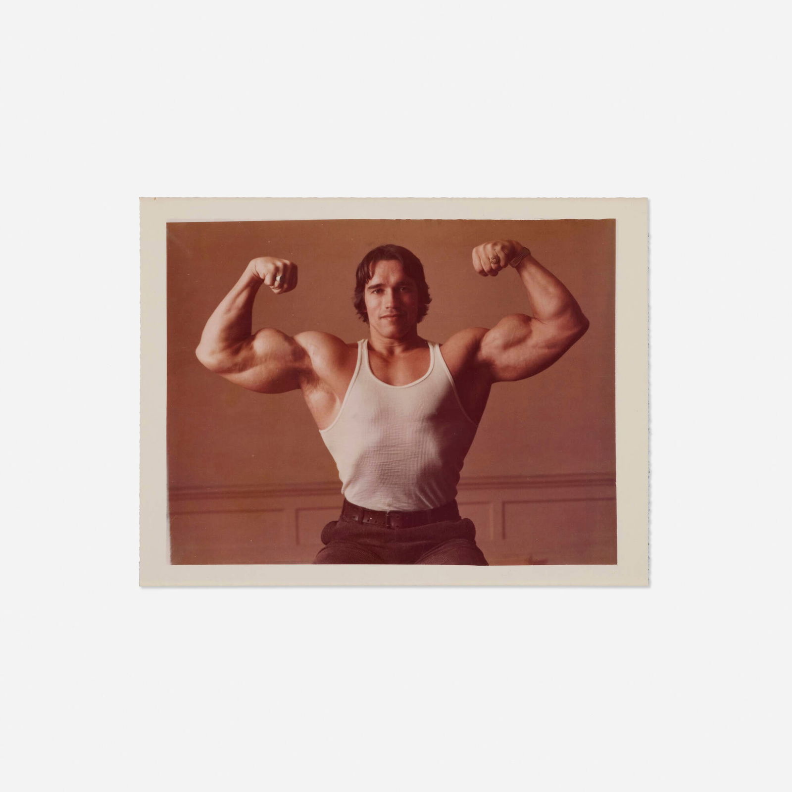 Elliott Erwitt, Arnold Schwarzenegger Flexing Muscles (1 of 5)