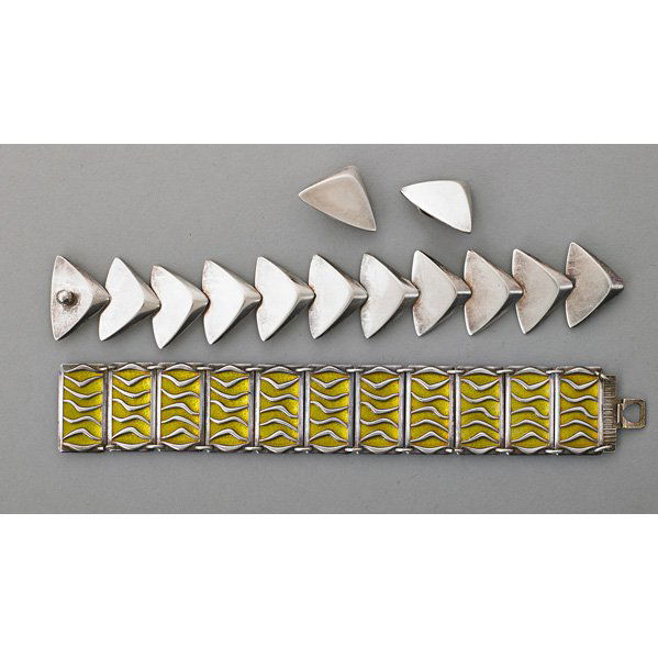 HANS HANSEN AND DAVID ANDERSEN SILVER JEWELRY: Hans Hansen triangle link bracelet #238 and ear clips #440; David Andersen silver and yellow enamel link bracelet, 7"; 128.9 gs.