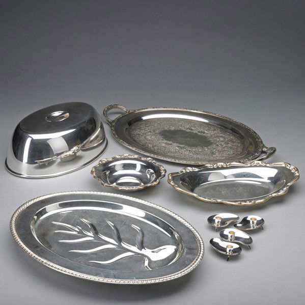 BOXED LOT OF MIXED SILVER PLATE: Wm. Rogers & Son "Primrose" tray, 21" over handles; Walker & Paul Sheffield domed lid; Four amoeba-shaped taper holders; Gorham "Heritage" candy dish, 7"; Gorham "Heritage" shallow bowl, 13"; Wm. Roge