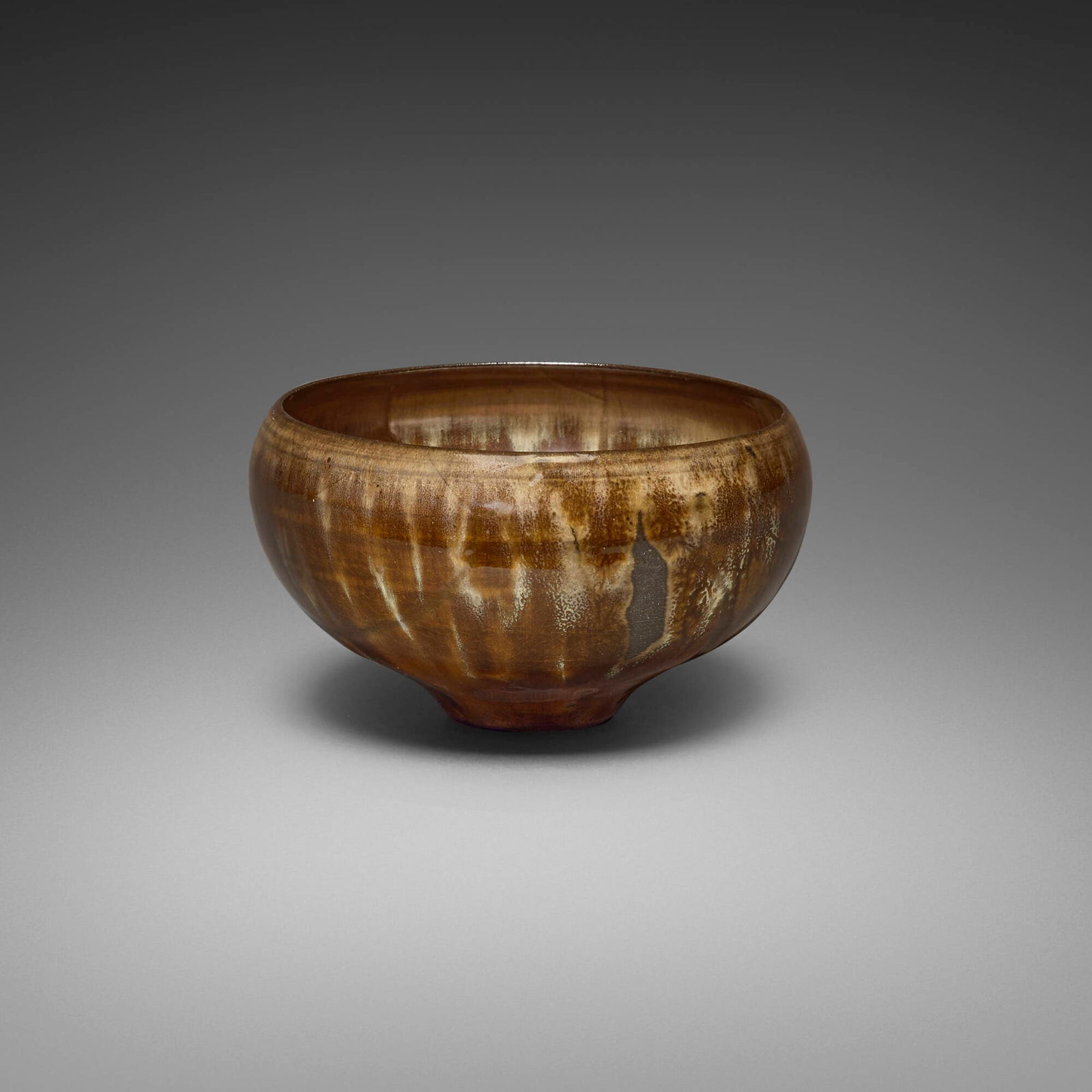 Gertrud and Otto Natzler, Round bowl (1 of 6)