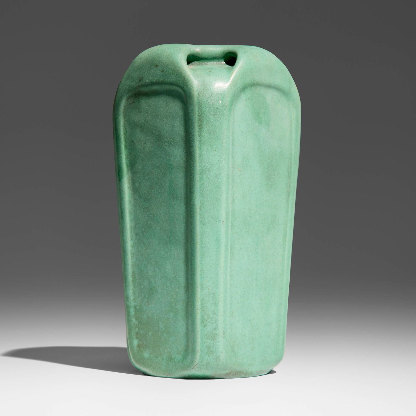 Fritz Albert for Teco Pottery, Vase, model 184 (1 of 5)