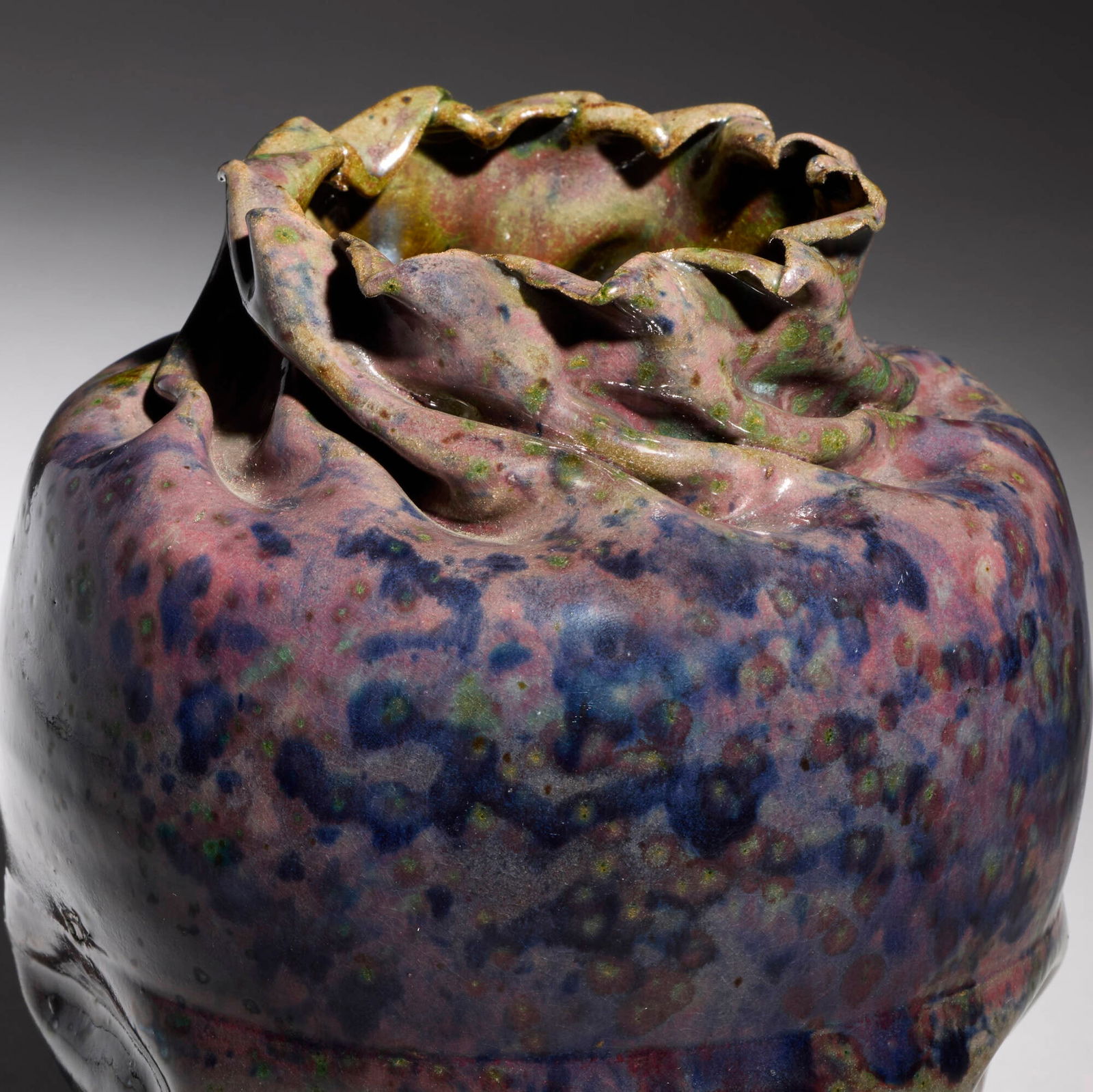 George E. Ohr, Vase - 4