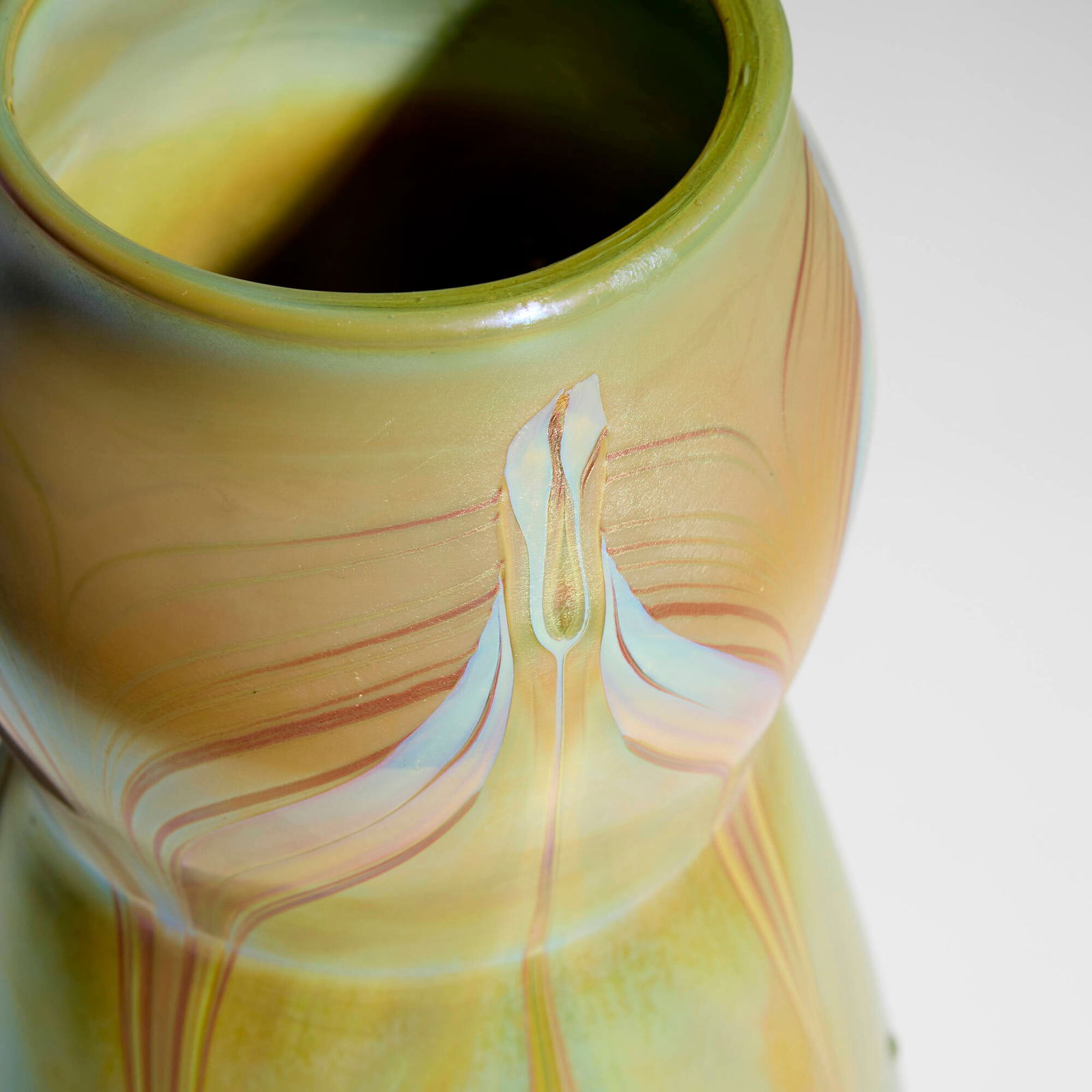 Tiffany Studios, Early pulled-feather vase - 5