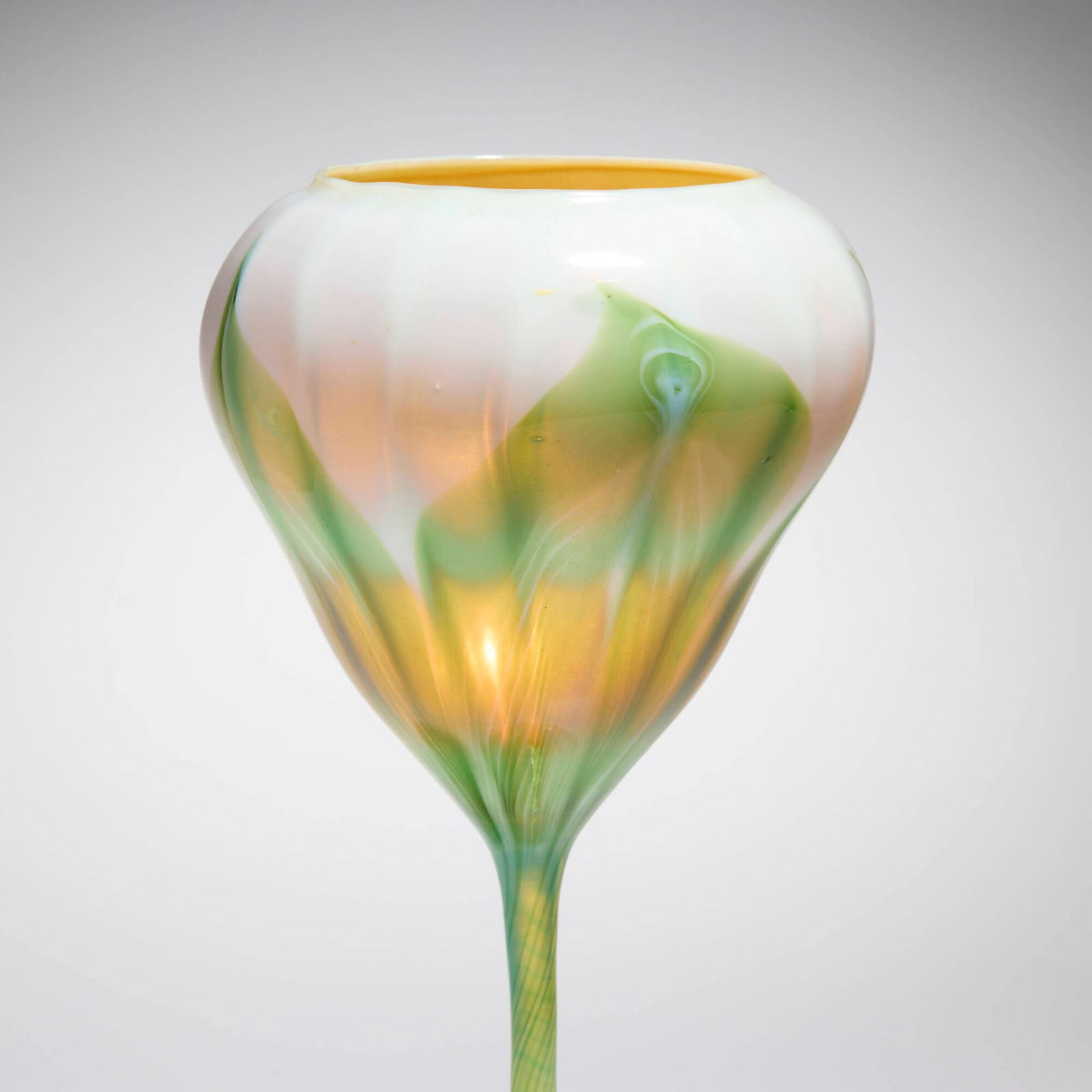 Tiffany Studios, Pulled-feather floriform vase - 3