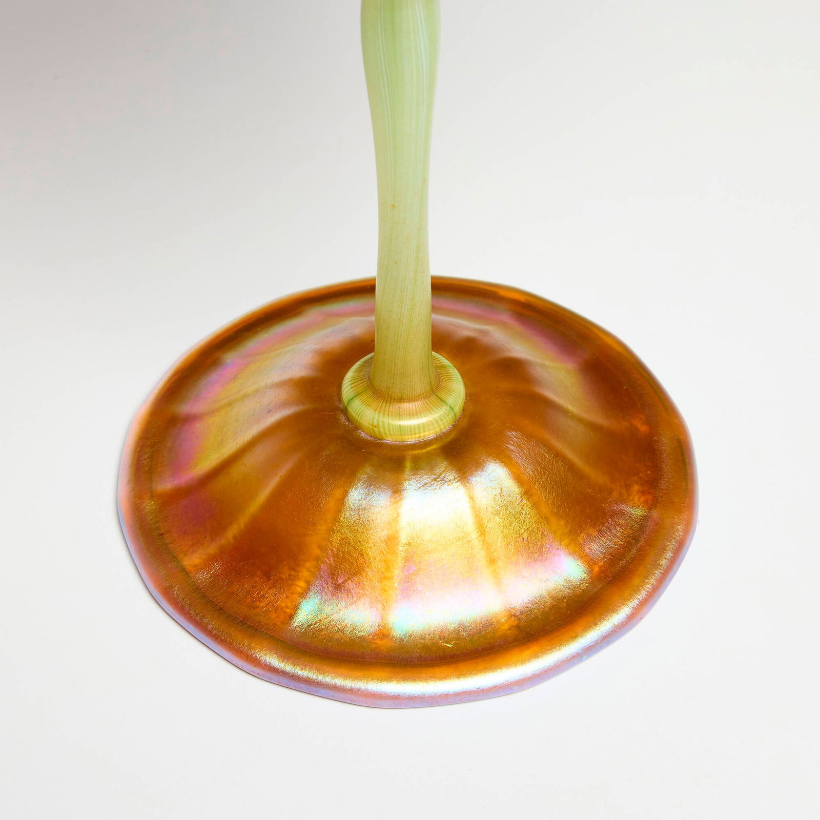 Tiffany Studios, Pulled-feather floriform vase - 4