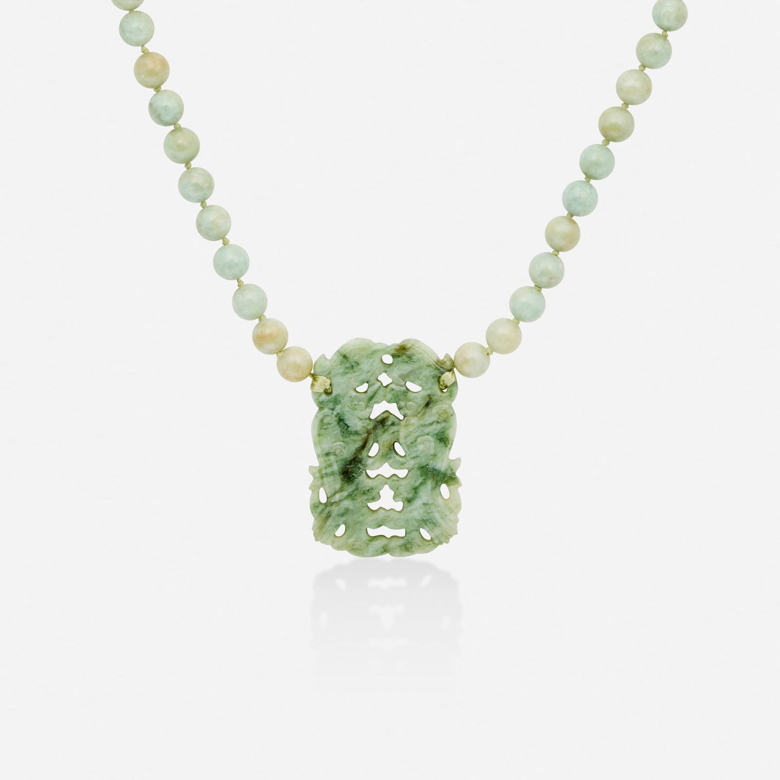 Jadeite necklace (1 of 2)