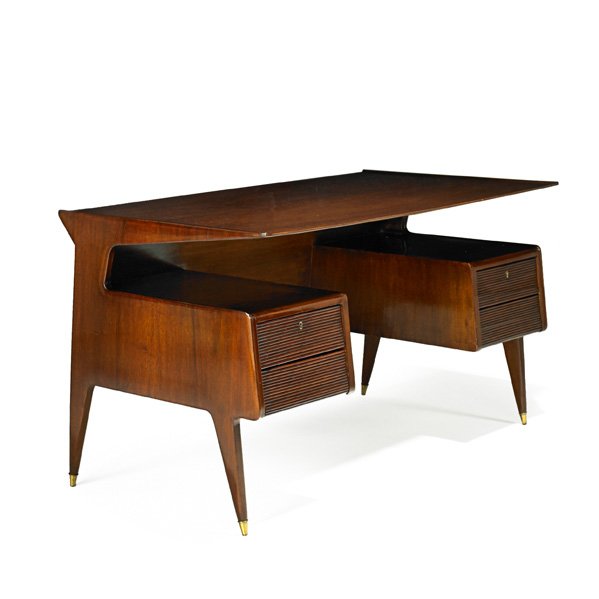 GUGLIELMO ULRICH Executive desk: GUGLIELMO ULRICH (1904 - 1977) Executive desk, Italy 1950s; Stained and lacquered walnut, brass; Unmarked; 31 1/2" x 55" x 30 1/4" Provenance: Bernd Goeckler Antiques, New York, 2009