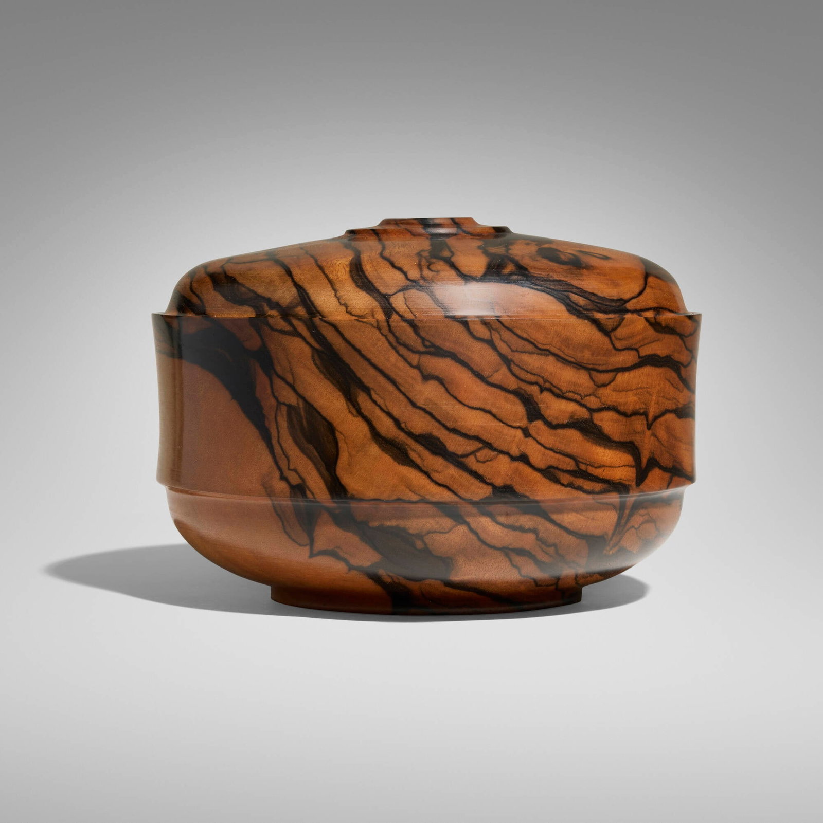 Dan Kvitka, Banded vessel (1 of 4)