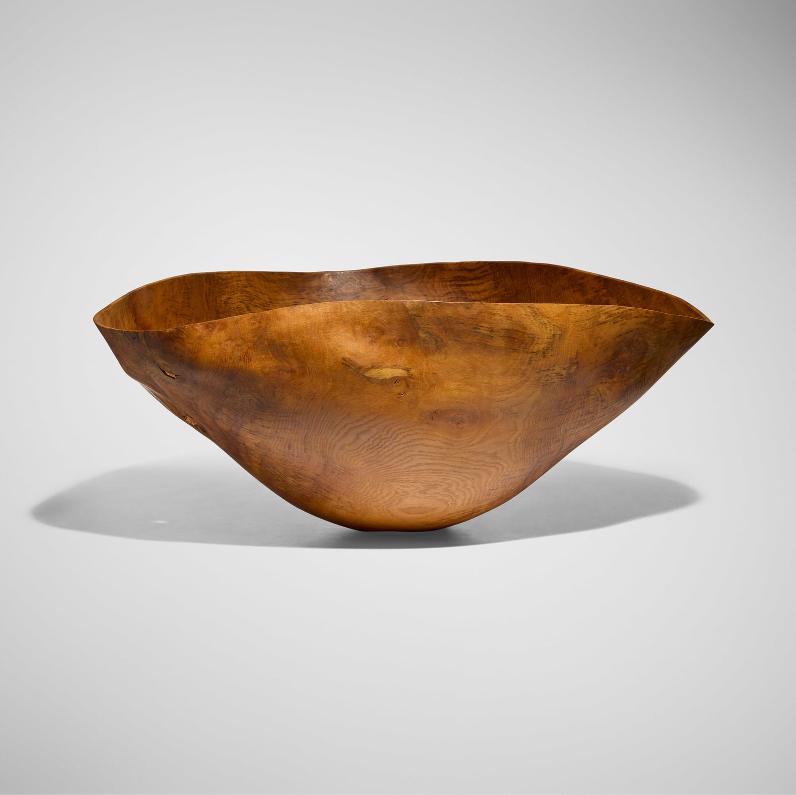 Anthony Bryant, Monumental bowl (1 of 4)