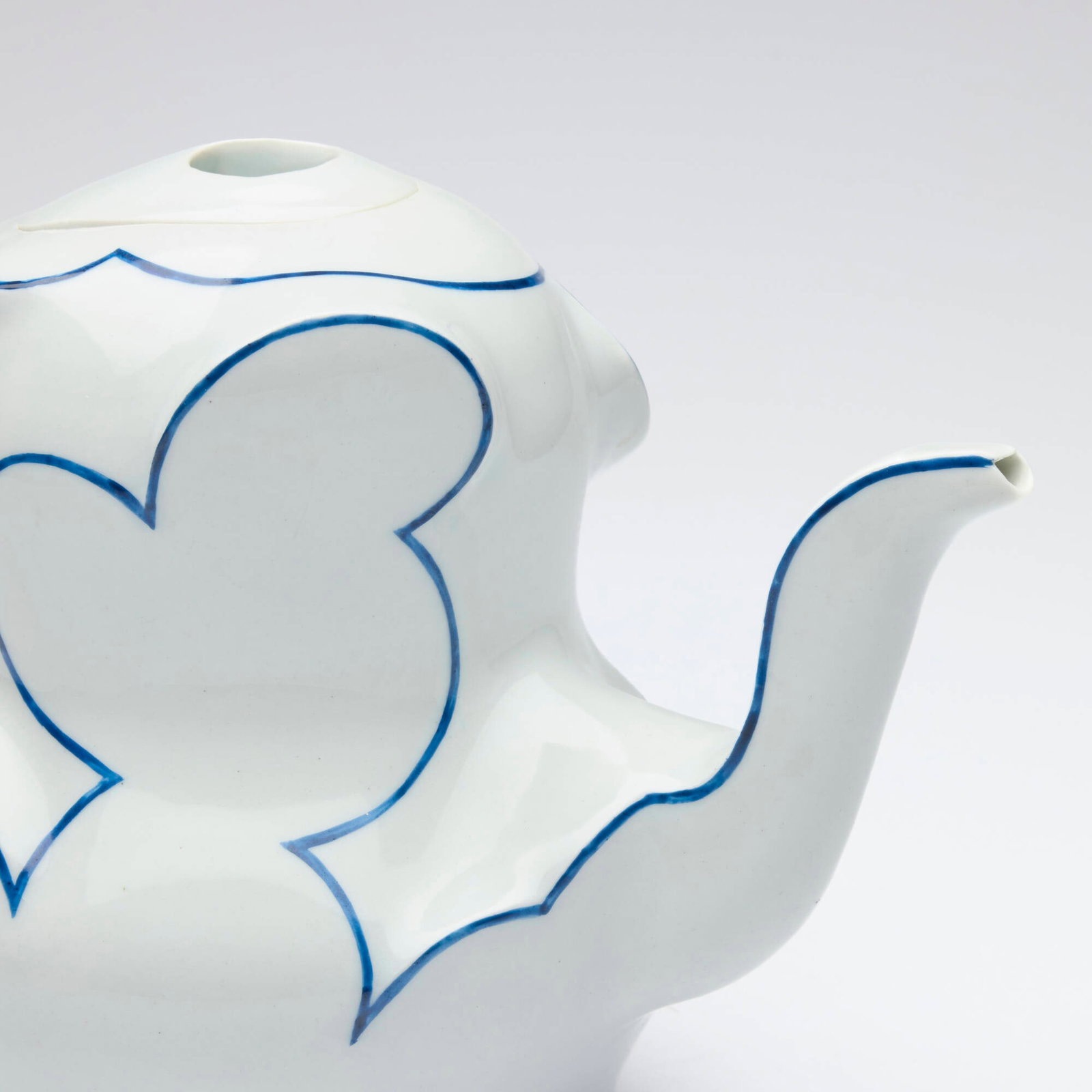Sam Chung, Clouds teapot - 3