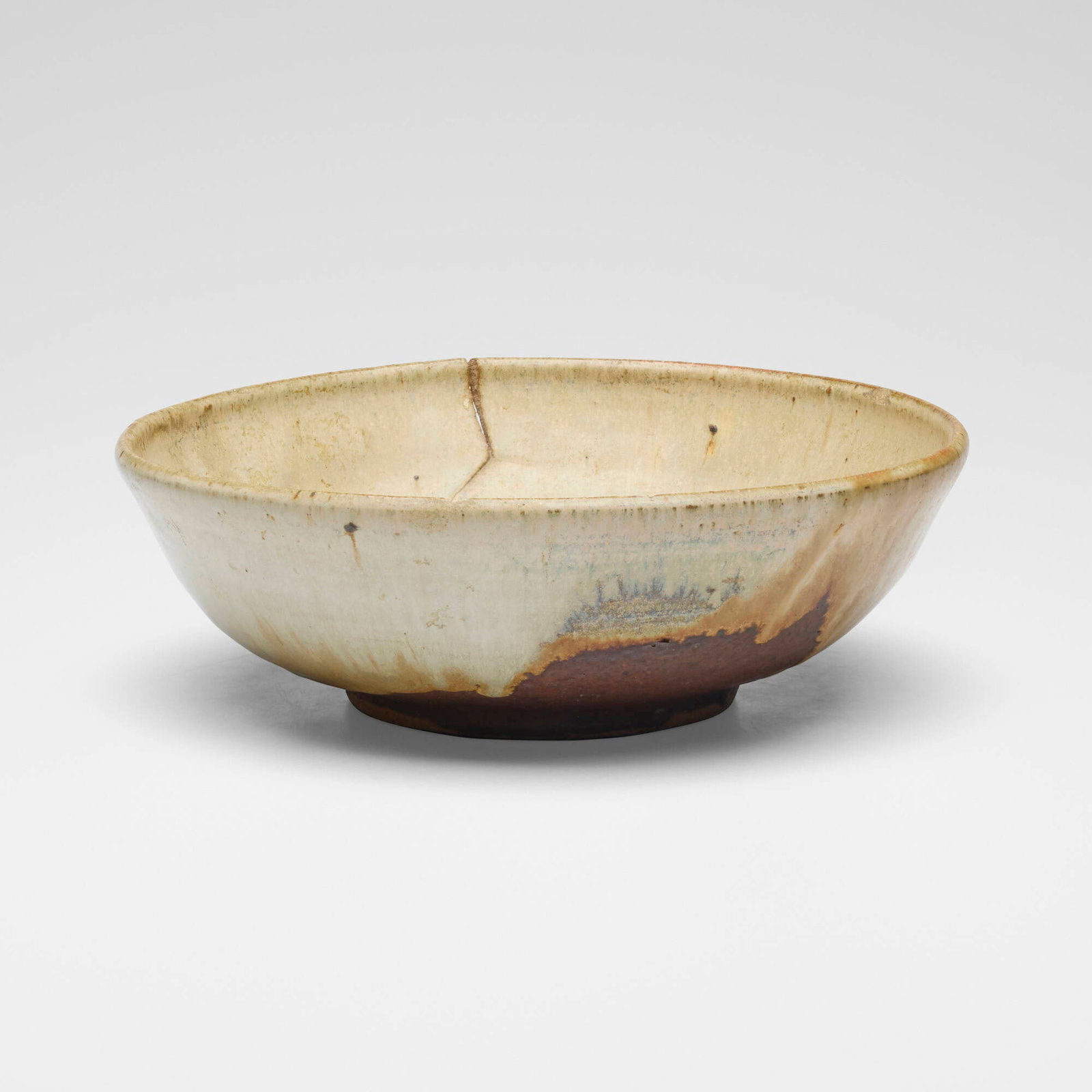 Toshiko Takaezu, Bowl (1 of 3)