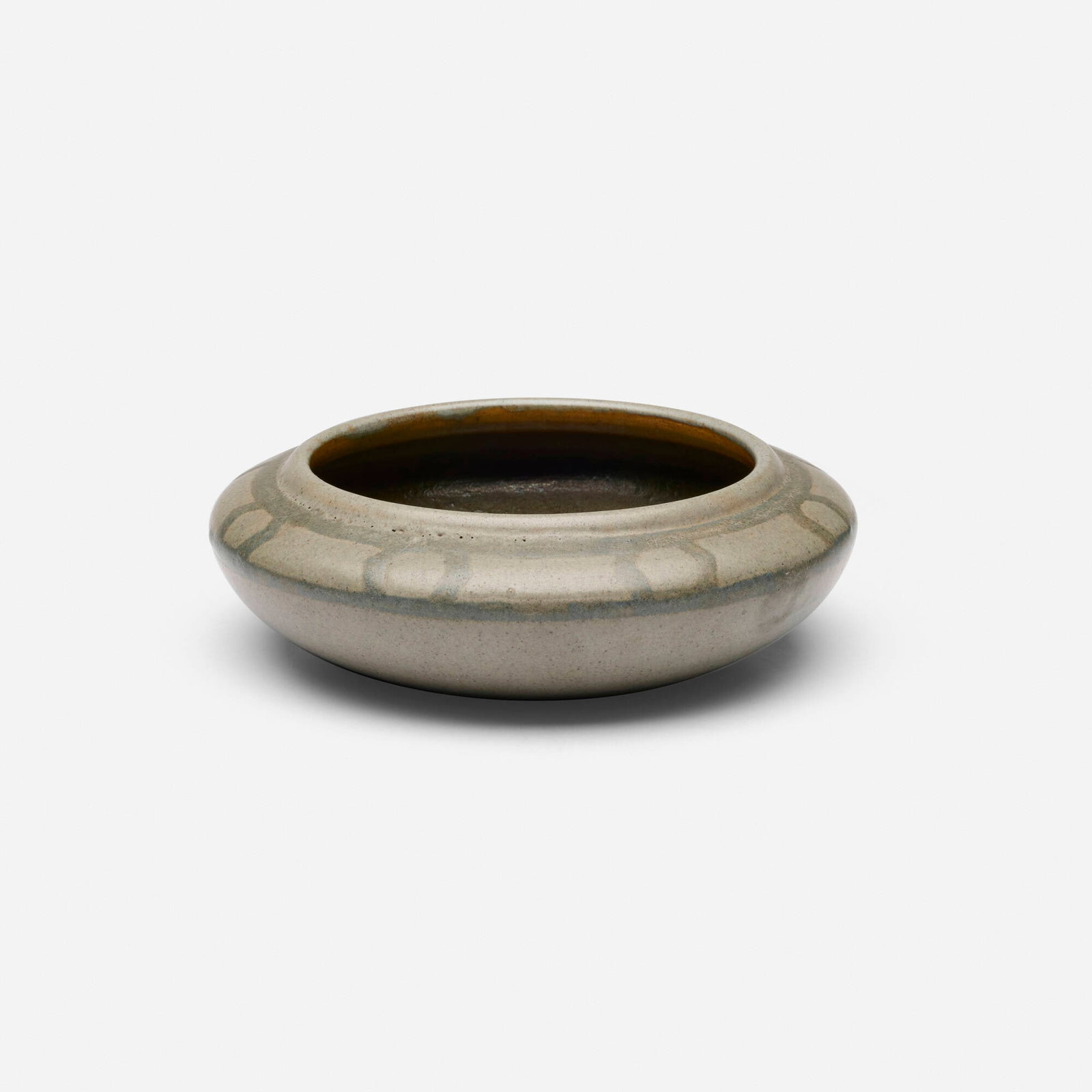 Maude Milner and Sarah Tutt for Marblehead Pottery, Low bowl with geometric design (1 of 4)
