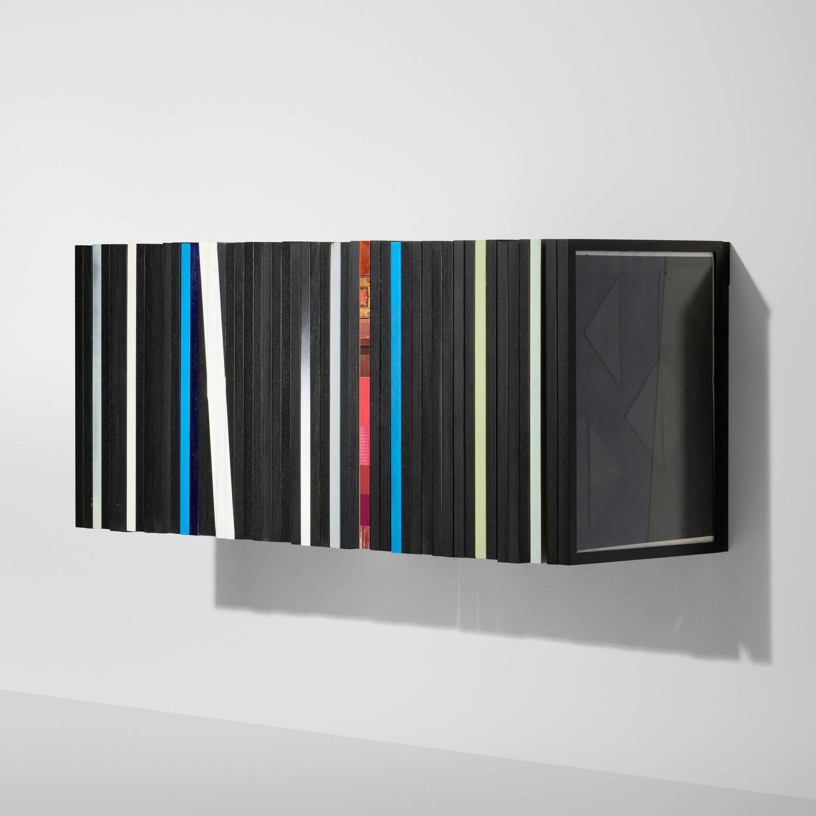 Matthias Bitzer, Phosphor Notes (The Shoals' Archives II): Matthias Bitzer Phosphor Notes (The Shoals' Archives II) 2014 one block of fifty mixed media pieces 16.625 h x 39 w x 13.5 d in (42 x 99 x 34 cm) Provenance: Marianne Boesky Gallery, New York |