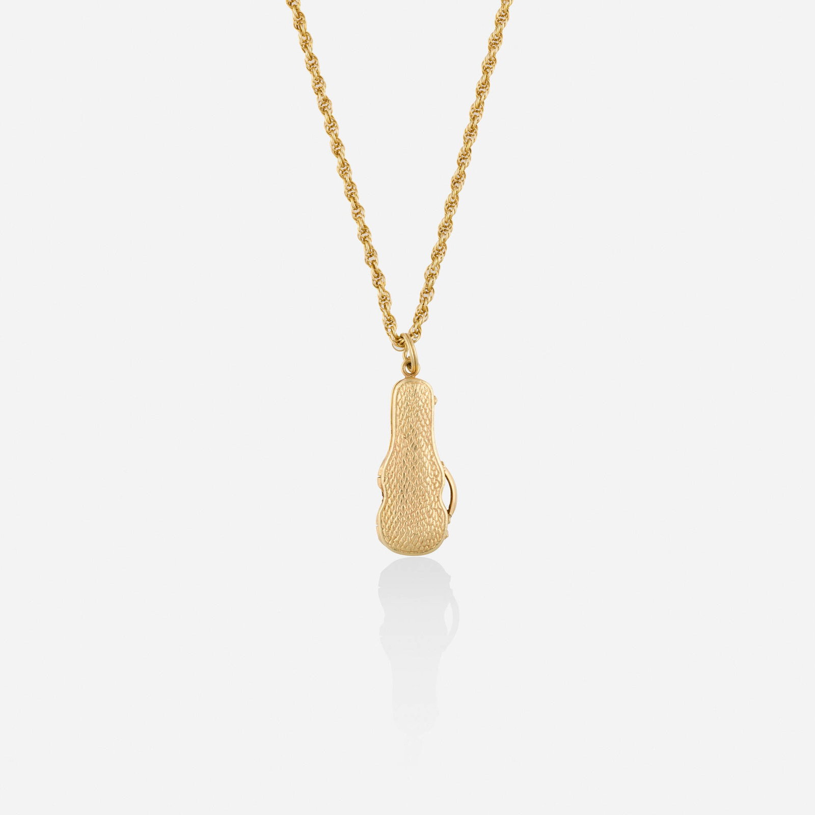 Gold necklace: Gold necklace This necklace was commissioned for Dr. Ysaye M Barnwell, a member of the world renowned all female gospel group called 'Sweet Honey in the Rock'; the necklace was a gift from h
